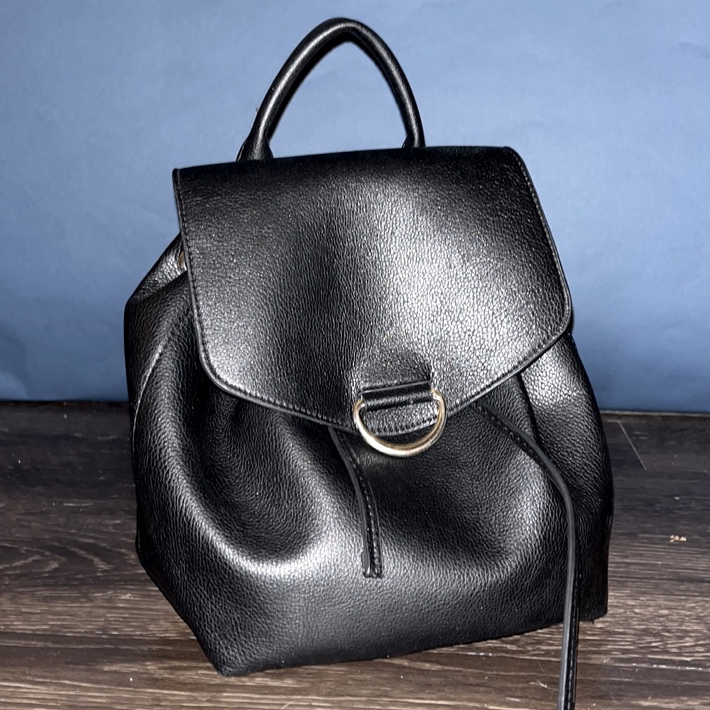 CUTE LITTLE BACKPACK BAG